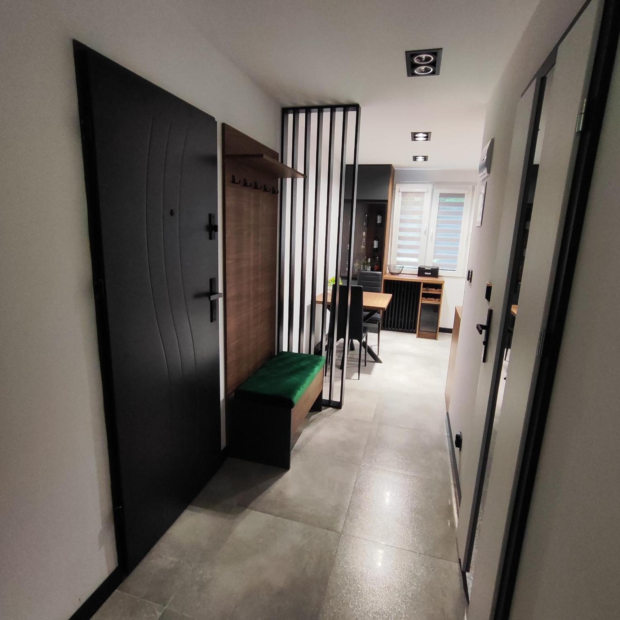 Luxury Apartment Холм Екстер'єр фото